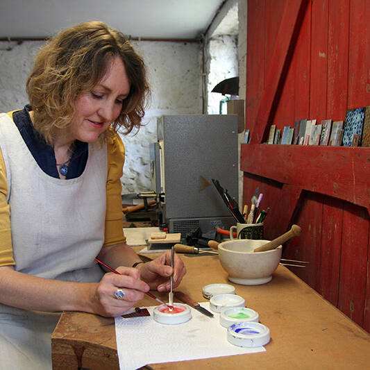 Kathryn enamelling