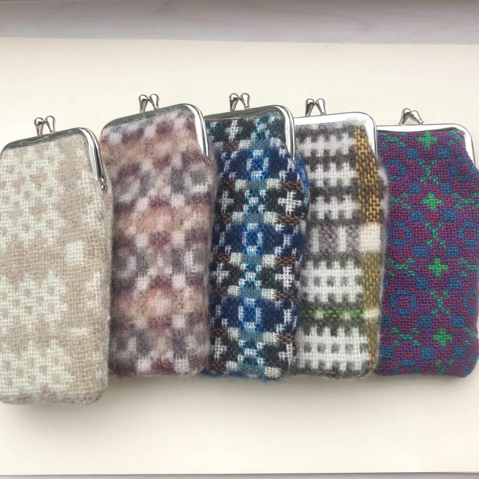 Tapestry Glasses Case